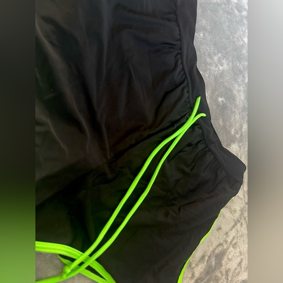 Modlily Brand New Size Medium Bathing Suit Set: Neon Green Patchwork Tankini Set - Picture 8 of 10